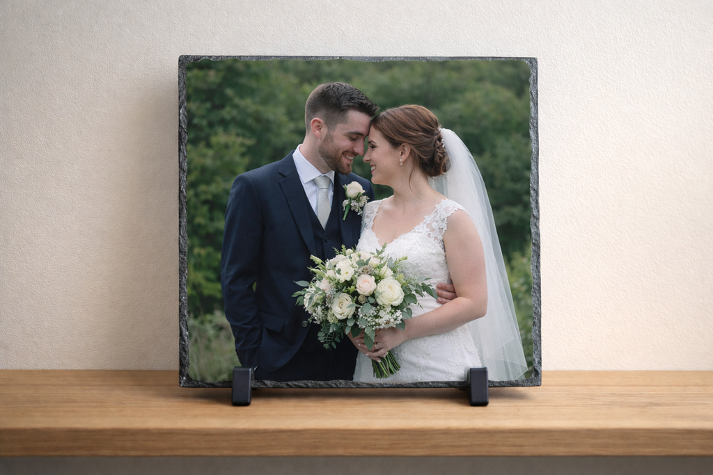 Showstopper 20cm x 20cm